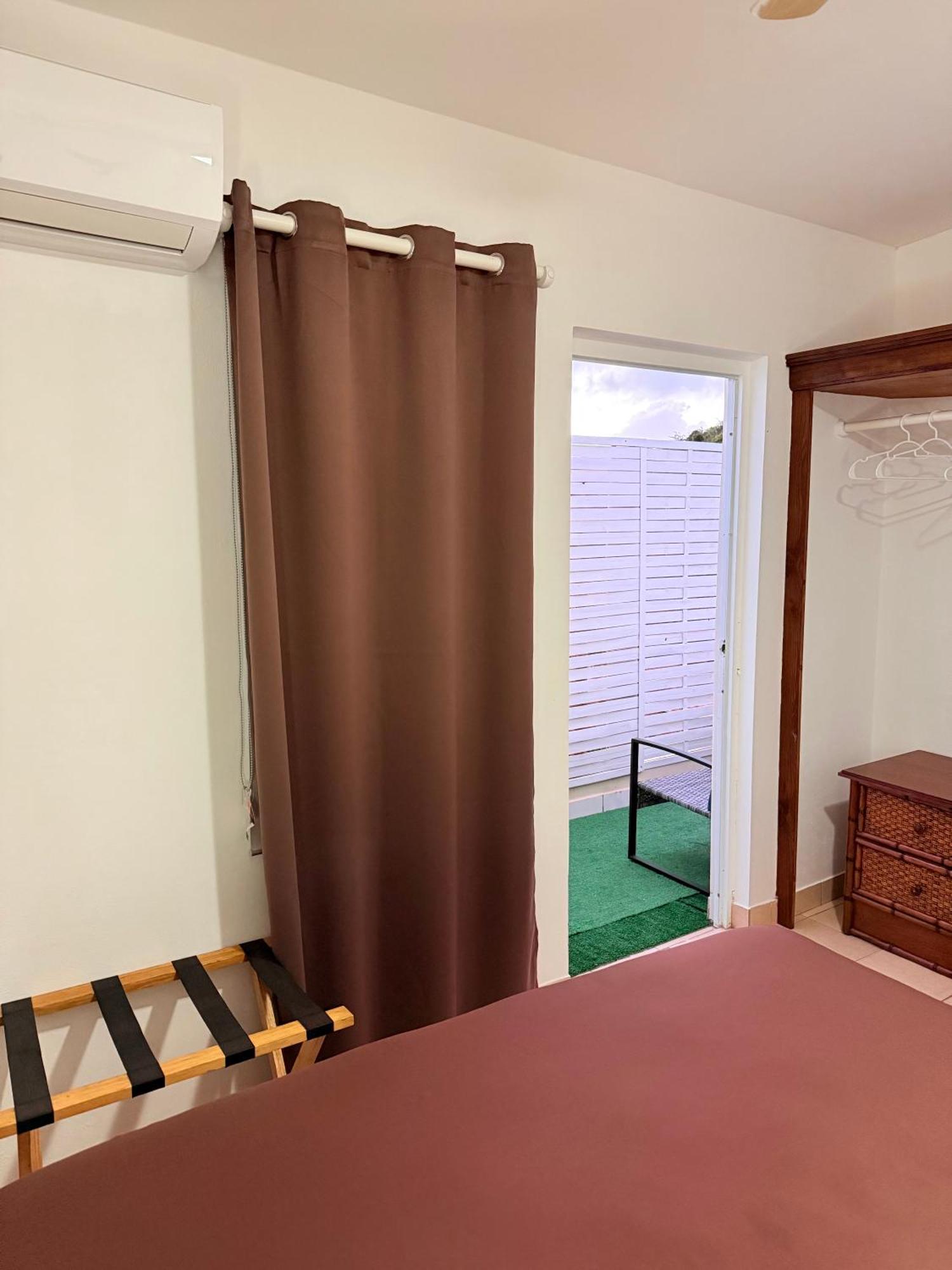 Hill Top Cottage La Savane Esterno foto